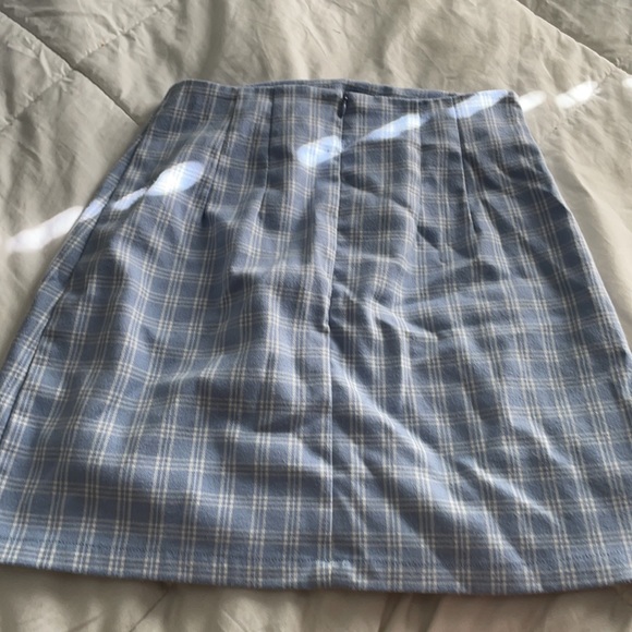 Plaid Mini Skirt - Picture 3 of 5